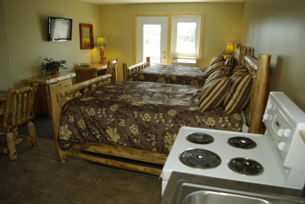 Lake-Vu Motel Kenora Esterno foto