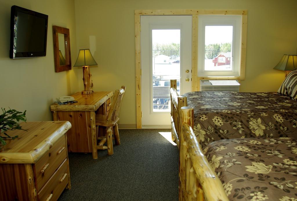 Lake-Vu Motel Kenora Esterno foto