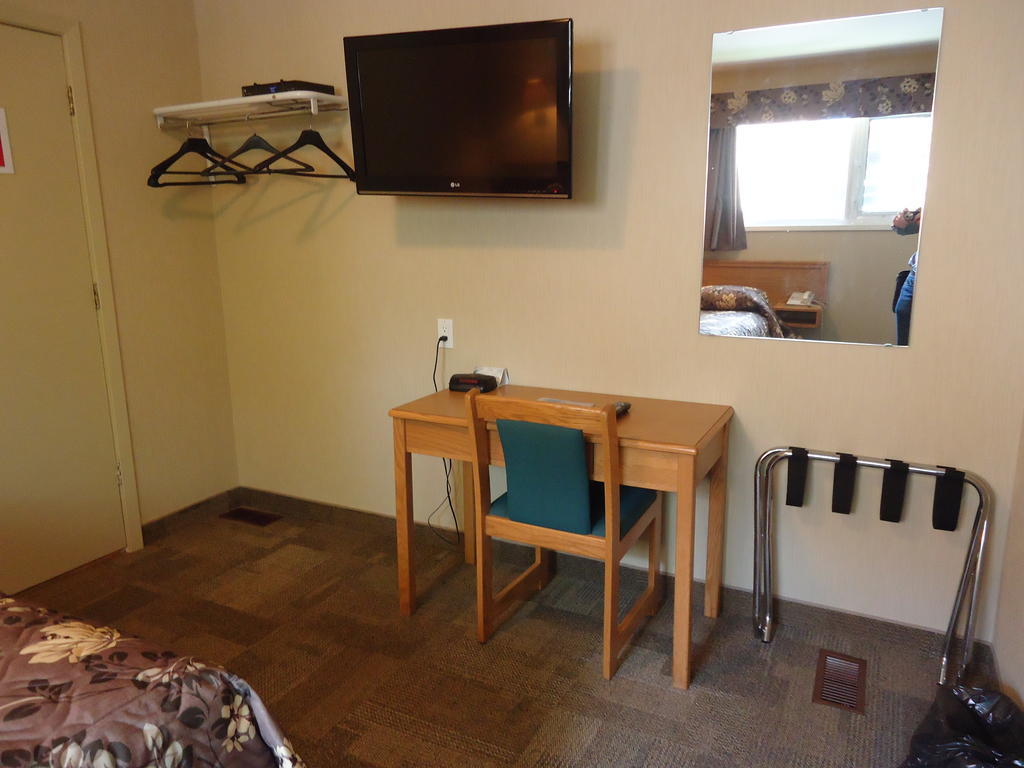 Lake-Vu Motel Kenora Esterno foto